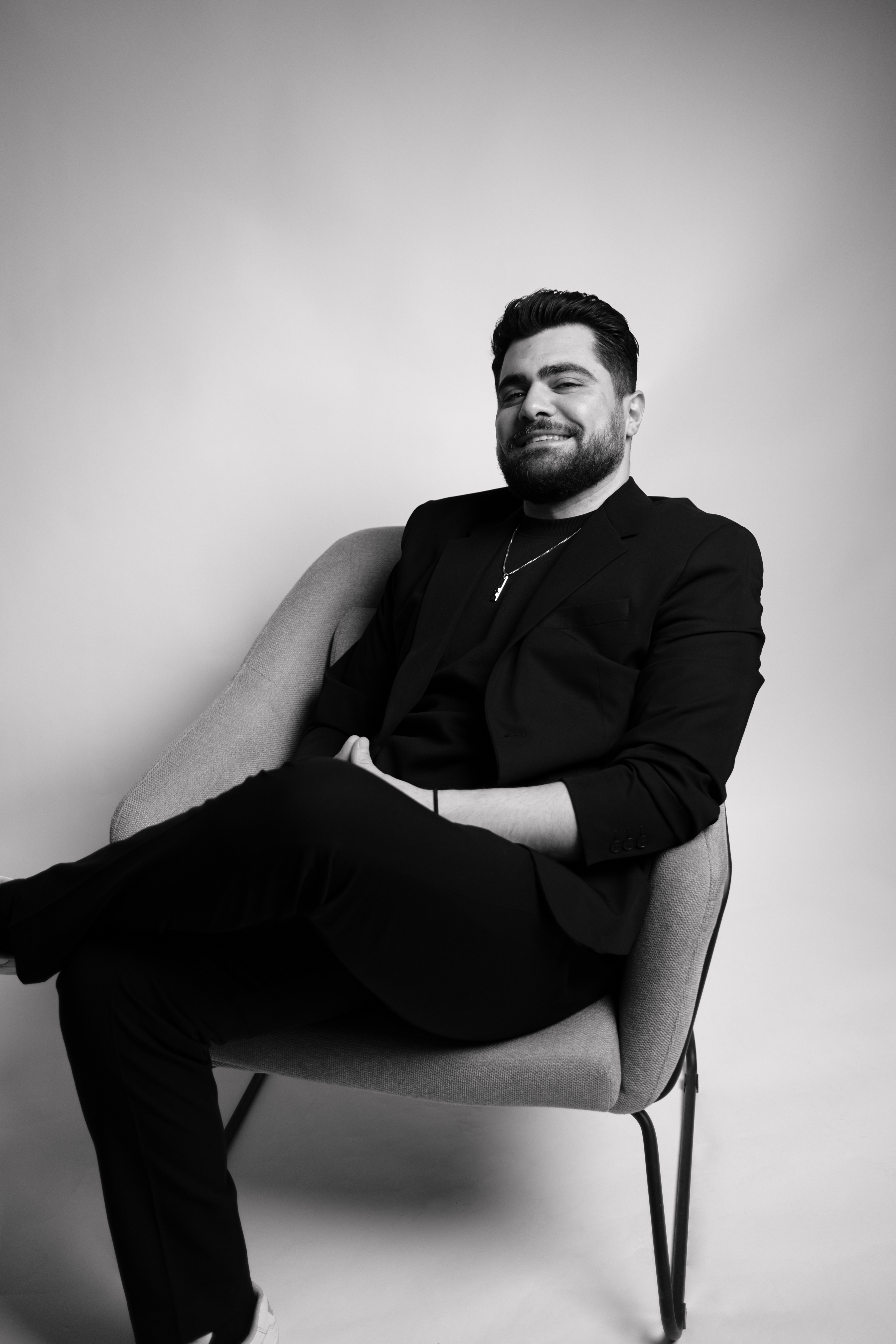 Hasan bei der Arbeit